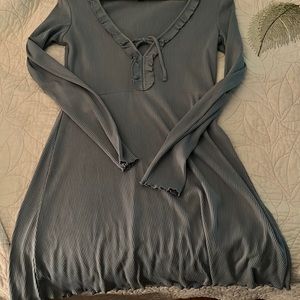 Forever 21 long sleeve front tie dress